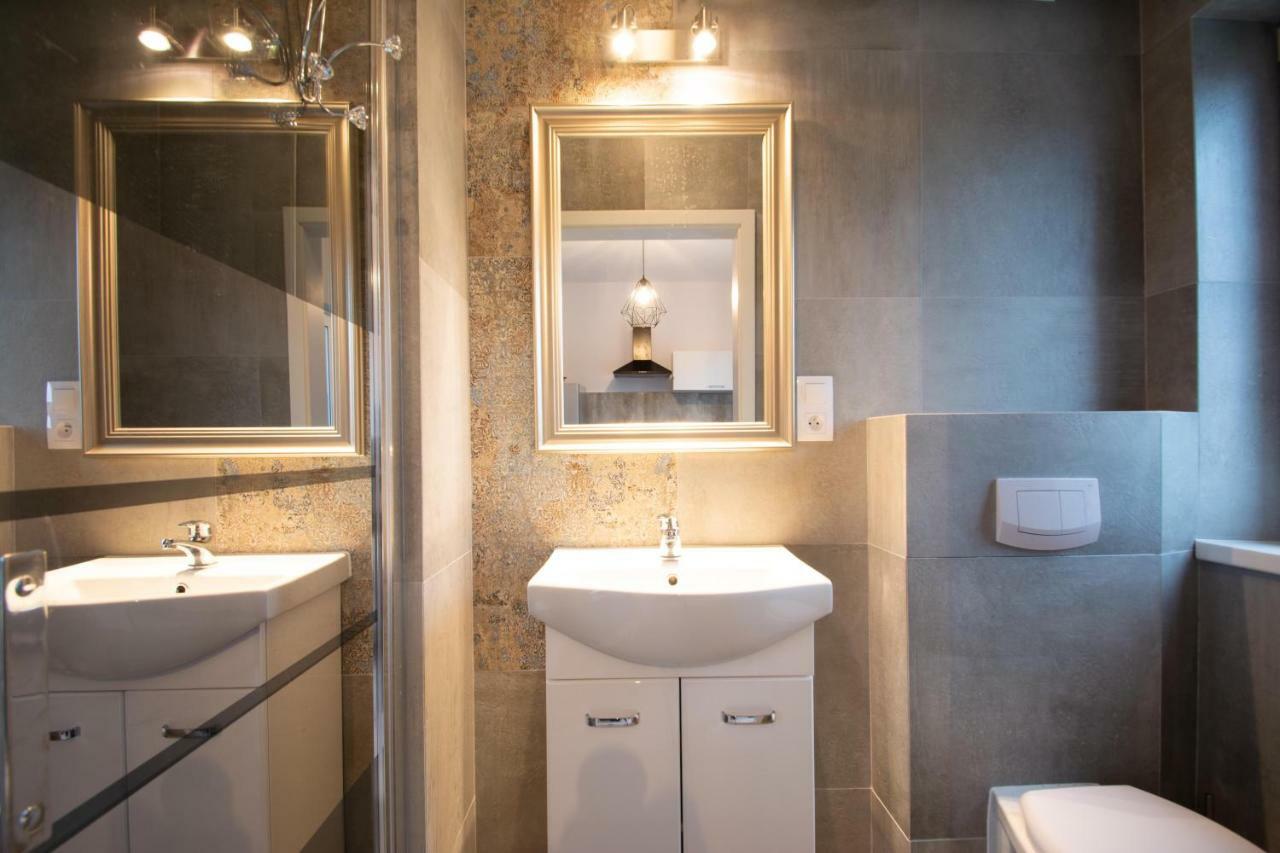 Lawendowy Zaulek Apartment Debina  ภายนอก รูปภาพ